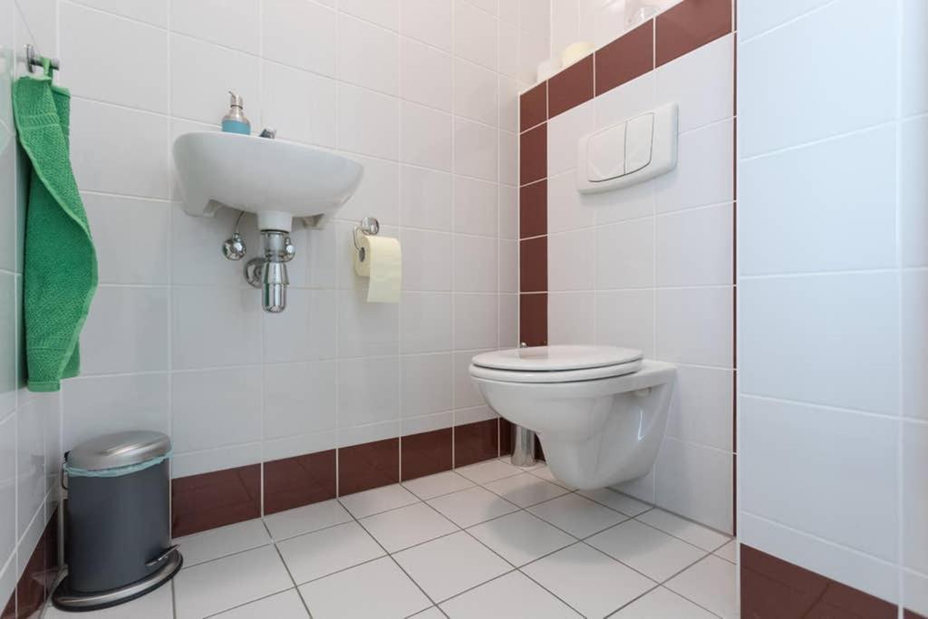 Apartment Bright In Hip & High Quality Neighborhood *
